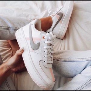 Nike Air Force 1 Sneakers